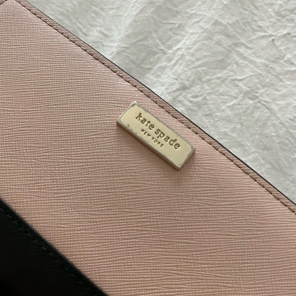 Kate Spade | Pink & Black Spencer Slim Bifold Leather Wallet - Picture 3 of 10